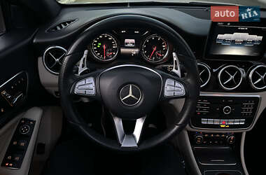 Седан Mercedes-Benz CLA-Class 2017 в 