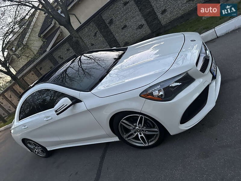 Седан Mercedes-Benz CLA-Class 2017 в Дніпрі