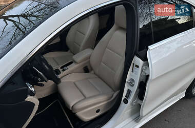 Седан Mercedes-Benz CLA-Class 2017 в 