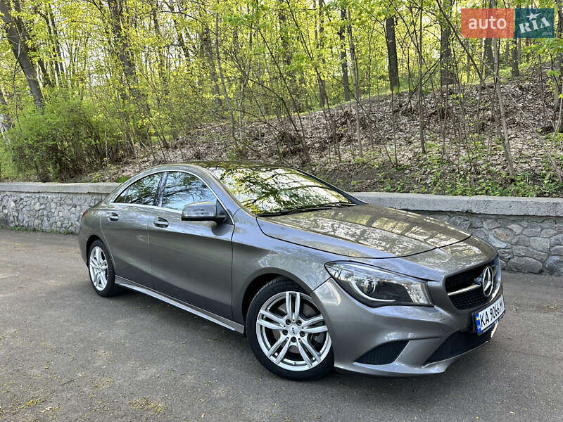 Седан Mercedes-Benz CLA-Class 2015 в Киеве