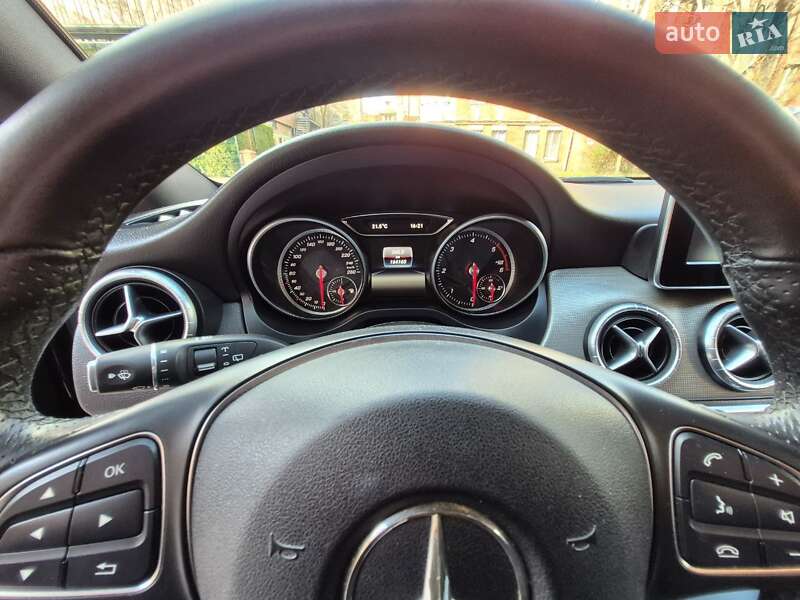 Универсал Mercedes-Benz CLA-Class 2016 в Харькове