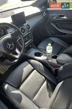 Седан Mercedes-Benz CLA-Class 2017 в 