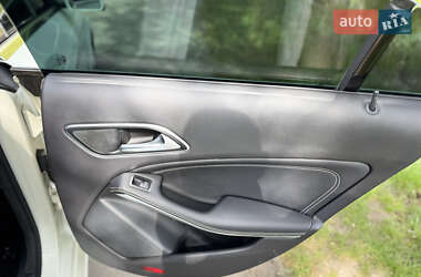 Седан Mercedes-Benz CLA-Class 2015 в 