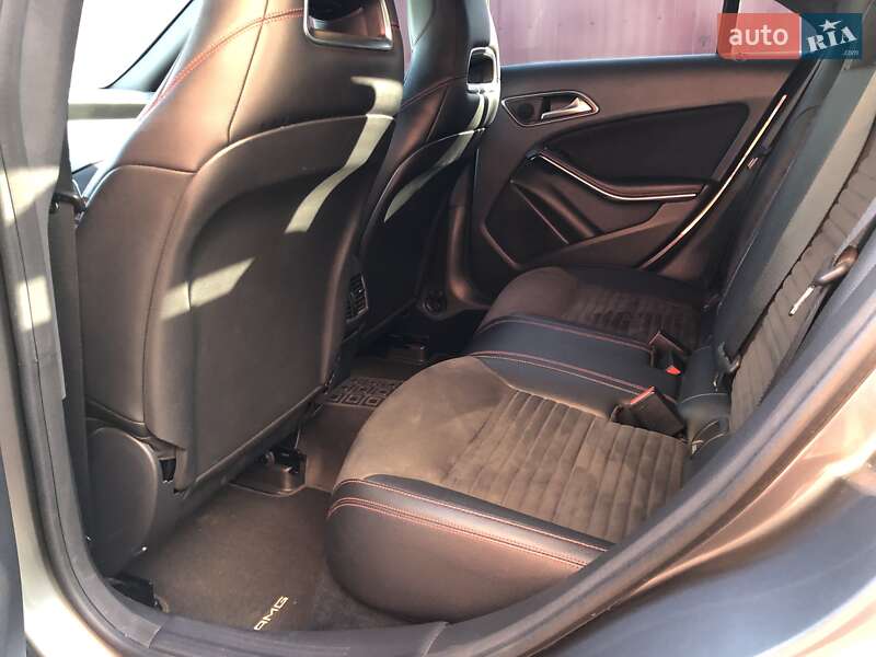 Седан Mercedes-Benz CLA-Class 2015 в Полтаве