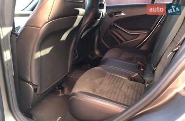 Седан Mercedes-Benz CLA-Class 2015 в 