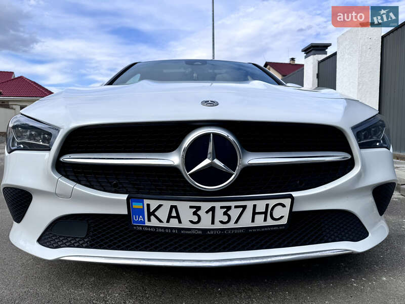 Седан Mercedes-Benz CLA-Class 2019 в Киеве