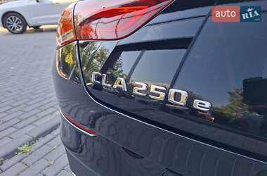 Седан Mercedes-Benz CLA-Class 2022 в 