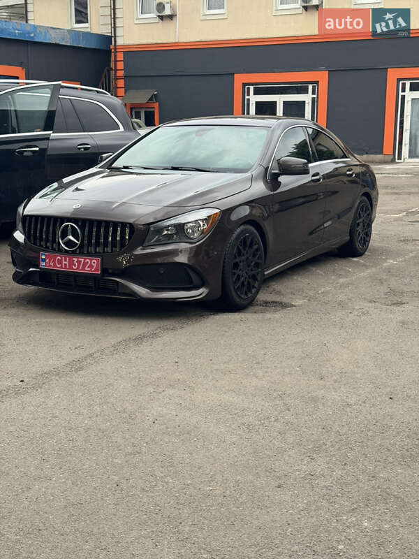 Седан Mercedes-Benz CLA-Class 2015 в Львове