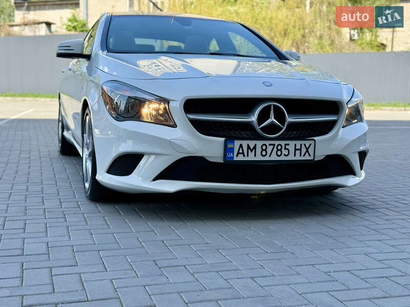Седан Mercedes-Benz CLA-Class 2015 в 
