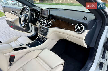 Седан Mercedes-Benz CLA-Class 2015 в 