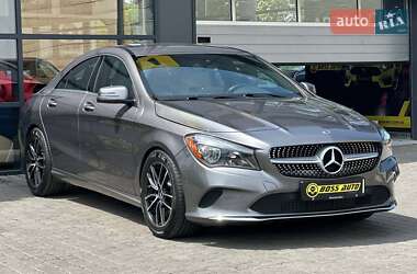 Седан Mercedes-Benz CLA-Class 2017 в Ивано-Франковске
