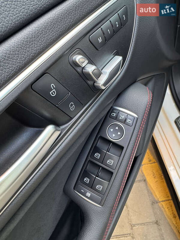Седан Mercedes-Benz CLA-Class 2016 в Днепре