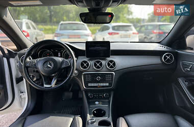 Седан Mercedes-Benz CLA-Class 2018 в 