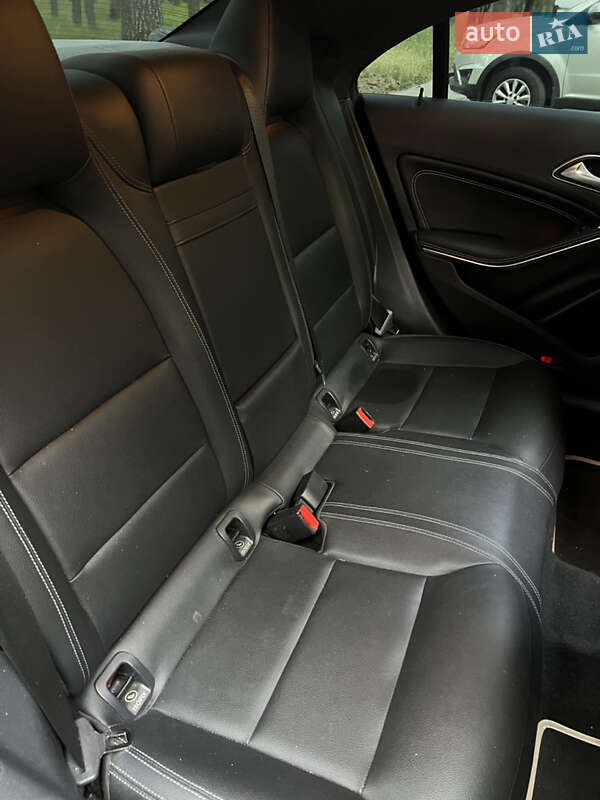 Седан Mercedes-Benz CLA-Class 2018 в Черкасах