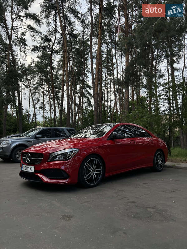 Седан Mercedes-Benz CLA-Class 2018 в Черкасах