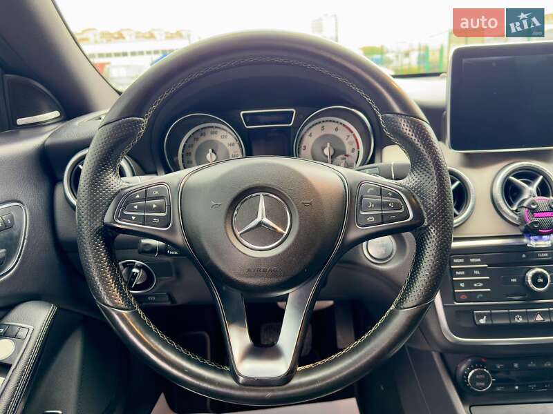 Седан Mercedes-Benz CLA-Class 2014 в Львові