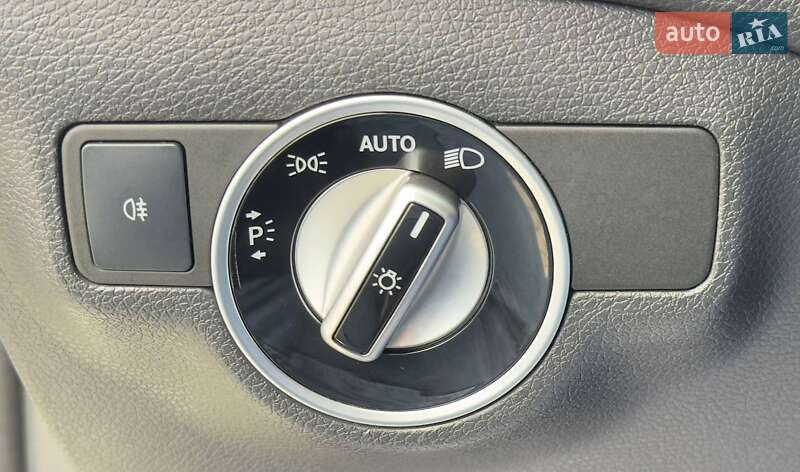 Седан Mercedes-Benz CLA-Class 2014 в Львові
