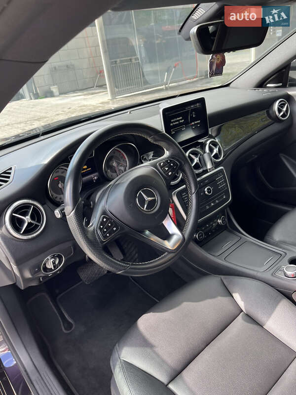 Седан Mercedes-Benz CLA-Class 2015 в Шепетовке