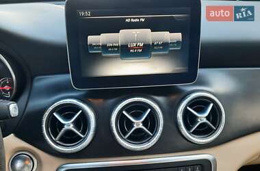 Седан Mercedes-Benz CLA-Class 2016 в 