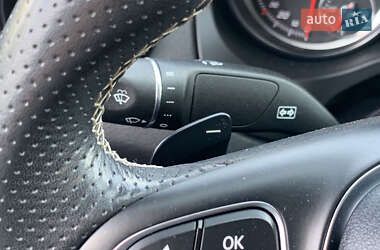 Седан Mercedes-Benz CLA-Class 2018 в 