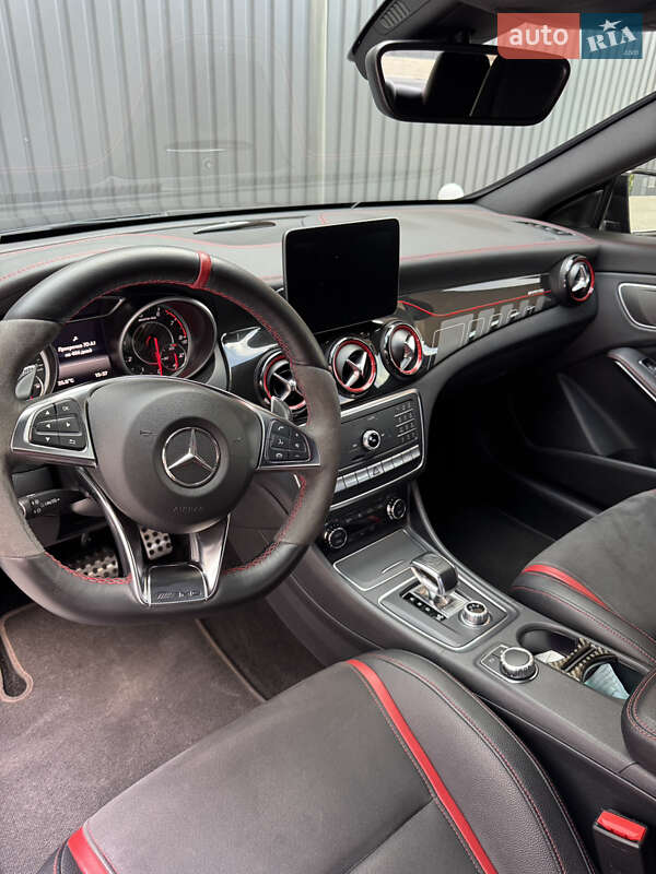 Седан Mercedes-Benz CLA-Class 2016 в Новомосковске