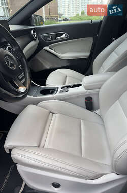 Седан Mercedes-Benz CLA-Class 2016 в 