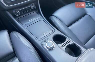 Седан Mercedes-Benz CLA-Class 2015 в 