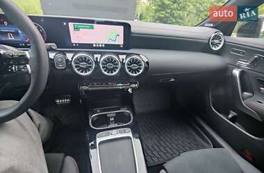 Седан Mercedes-Benz CLA-Class 2024 в 