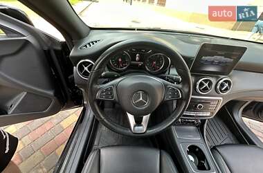 Седан Mercedes-Benz CLA-Class 2019 в 