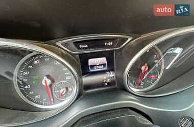 Седан Mercedes-Benz CLA-Class 2019 в 