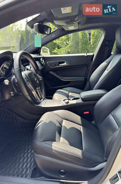 Седан Mercedes-Benz CLA-Class 2013 в 