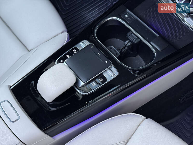 Седан Mercedes-Benz CLA-Class 2019 в Киеве