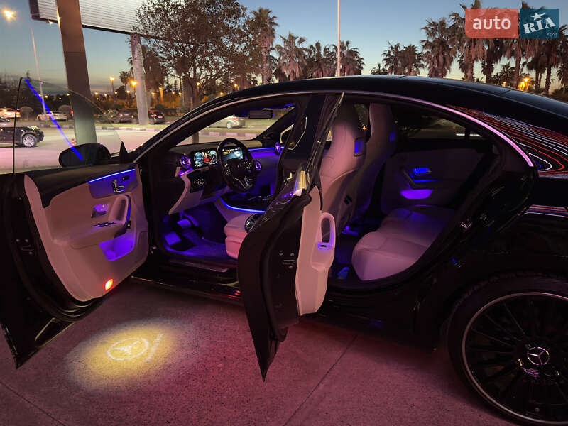 Седан Mercedes-Benz CLA-Class 2019 в Киеве