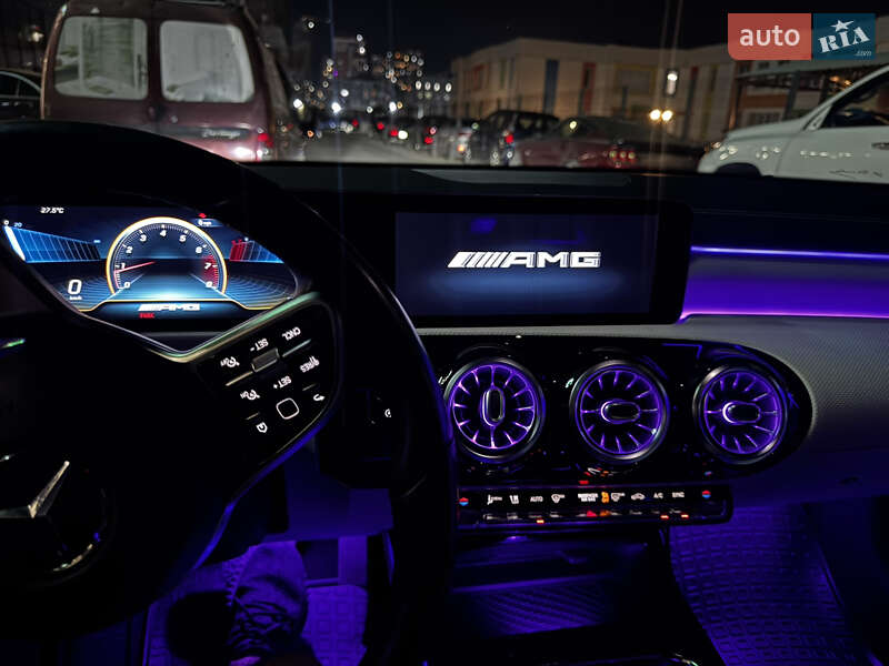 Седан Mercedes-Benz CLA-Class 2019 в Киеве