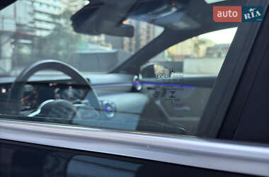 Седан Mercedes-Benz CLA-Class 2019 в 