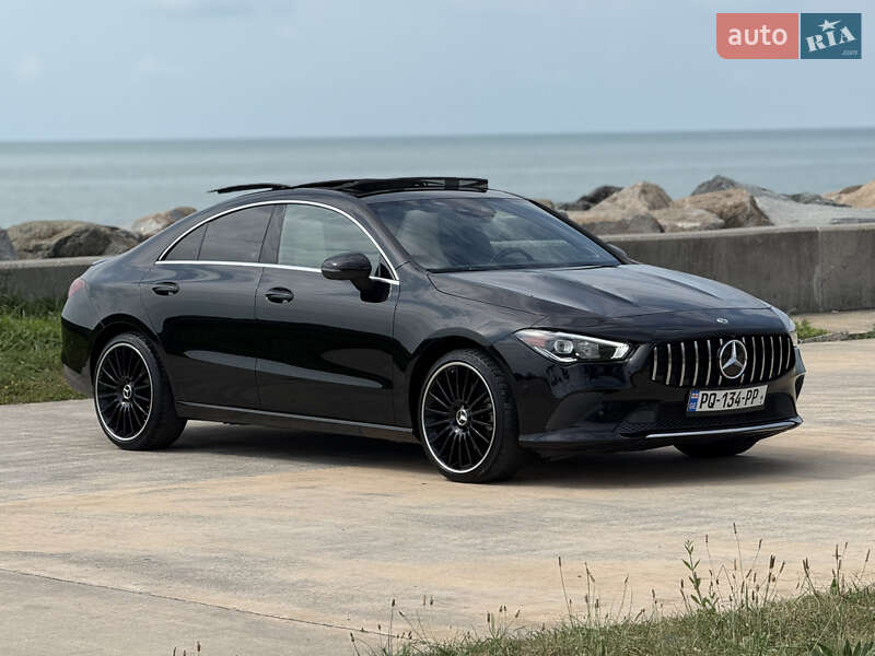 Седан Mercedes-Benz CLA-Class 2019 в Киеве