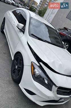 Седан Mercedes-Benz CLA-Class 2015 в 