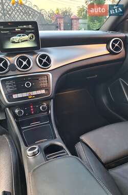 Седан Mercedes-Benz CLA-Class 2016 в 