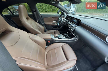 Седан Mercedes-Benz CLA-Class 2022 в 