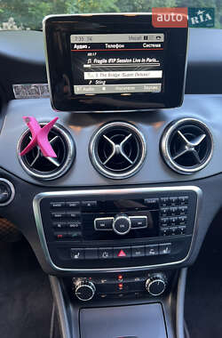 Седан Mercedes-Benz CLA-Class 2013 в 