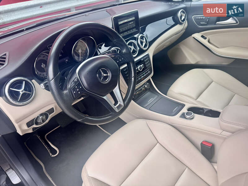 Седан Mercedes-Benz CLA-Class 2014 в Києві