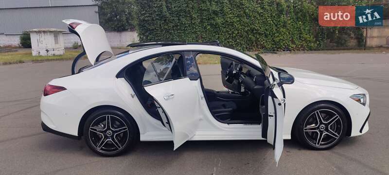 Седан Mercedes-Benz CLA-Class 2024 в Киеве