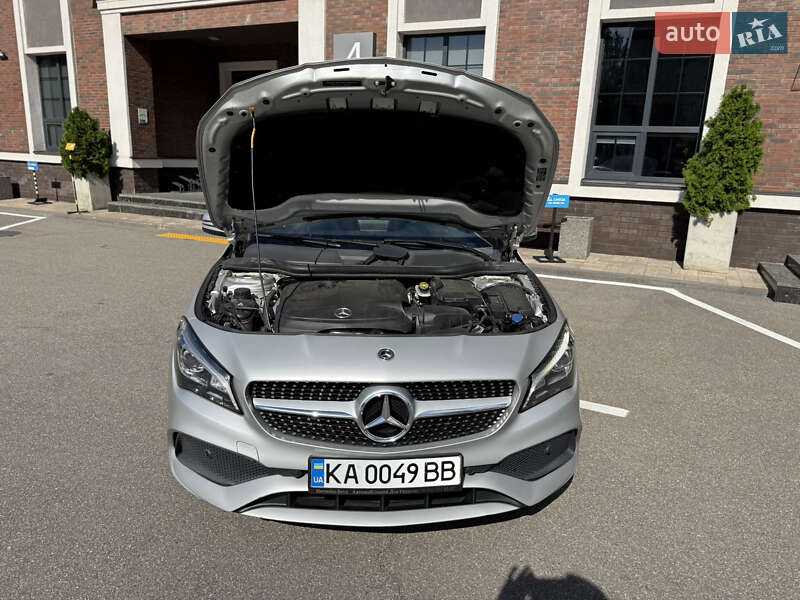Седан Mercedes-Benz CLA-Class 2017 в Киеве
