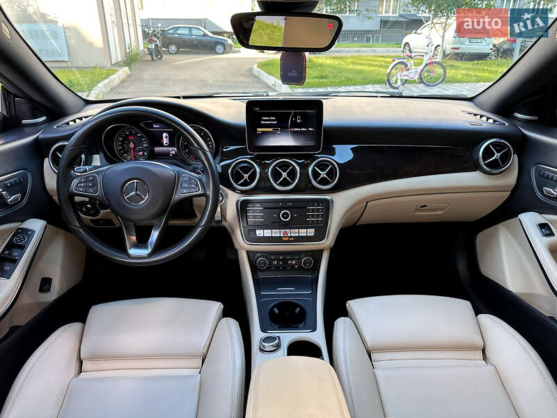 Седан Mercedes-Benz CLA-Class 2018 в Киеве