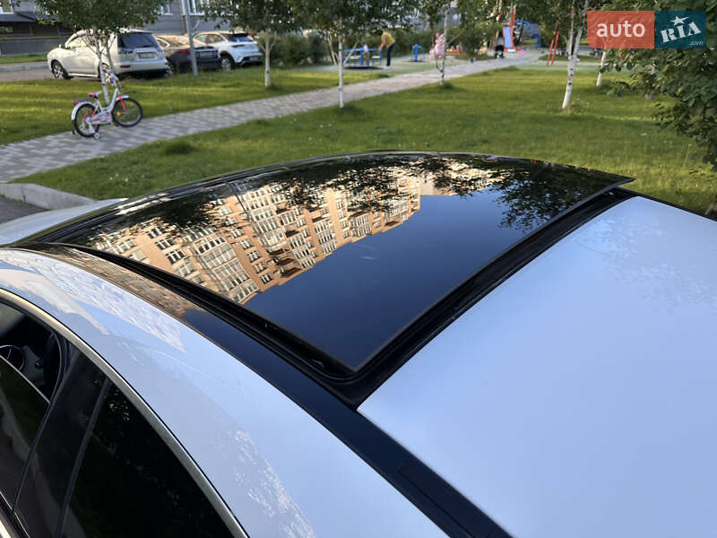 Седан Mercedes-Benz CLA-Class 2018 в Киеве