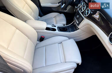 Седан Mercedes-Benz CLA-Class 2018 в 