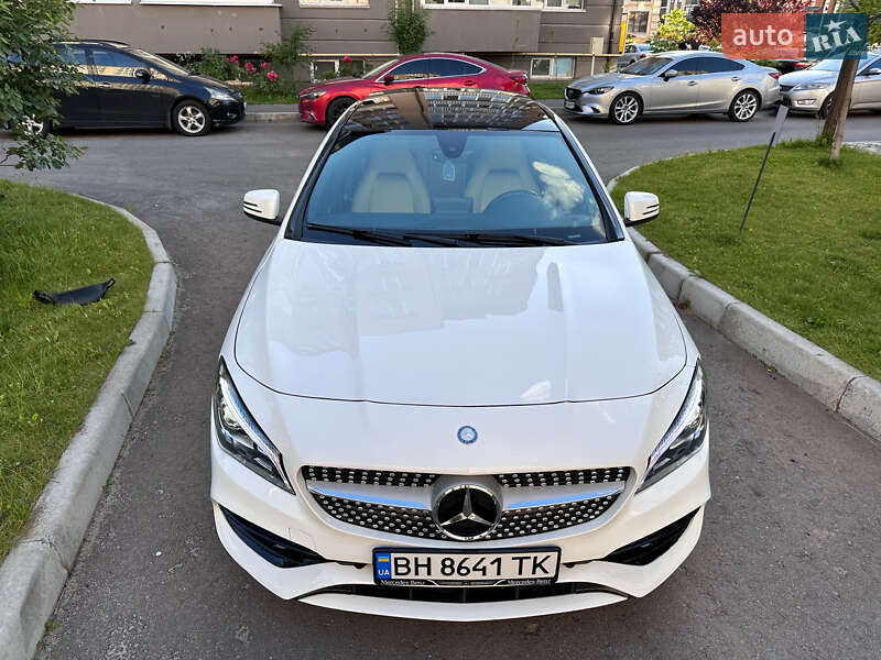 Седан Mercedes-Benz CLA-Class 2018 в Киеве