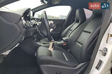 Седан Mercedes-Benz CLA-Class 2018 в 