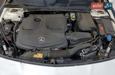 Седан Mercedes-Benz CLA-Class 2018 в 