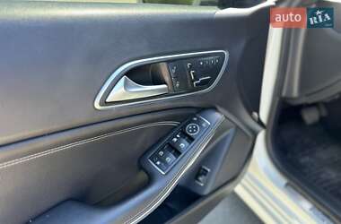 Седан Mercedes-Benz CLA-Class 2015 в 